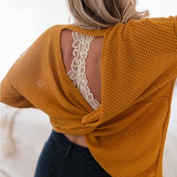 Comfy Open Back Knit Top - Picture 3 of 9